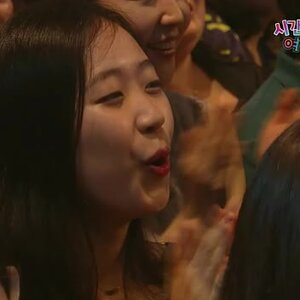 이 여자 설리 닮았네 ㅇㅇ