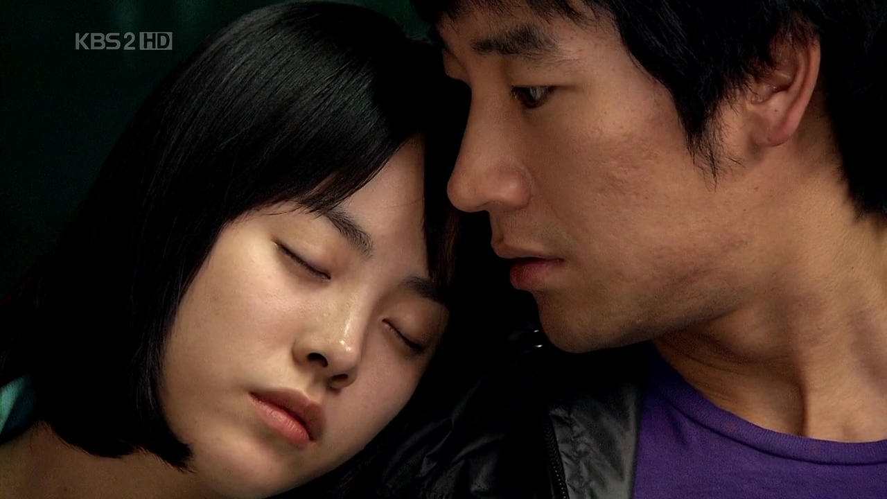 Rebirth.E02.720p.HDTV.x264-LoI.mkv_000882381.jpg