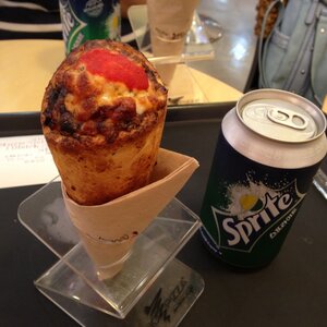 코노피자도 맛있음