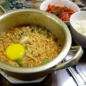 아시안 게임 전 경기 릴 떠놓은 토렌트 사이트 아는곳 있냐?
