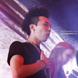 지드래곤_1.jpg