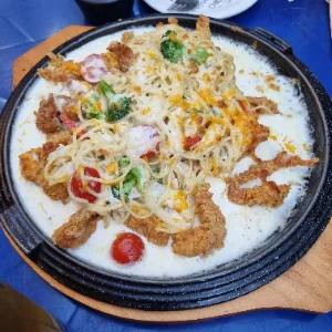 명동 치르치르