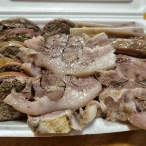 서대문역 아바이왕순대